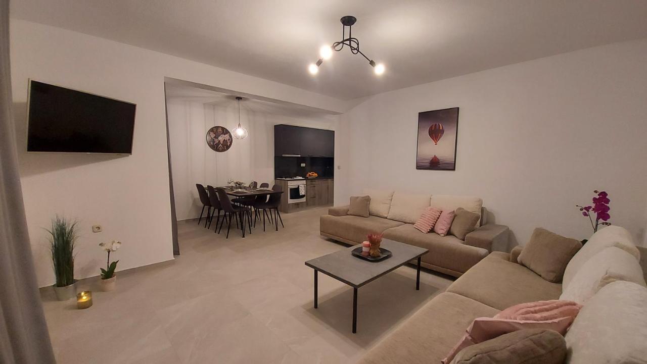 סבטי פטר Apartments Vidovic מראה חיצוני תמונה
