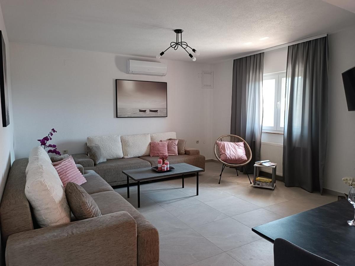 סבטי פטר Apartments Vidovic מראה חיצוני תמונה