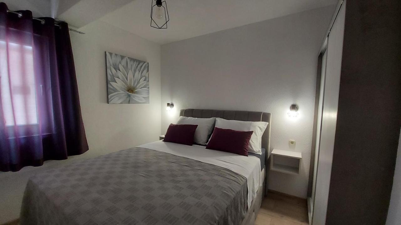 סבטי פטר Apartments Vidovic מראה חיצוני תמונה